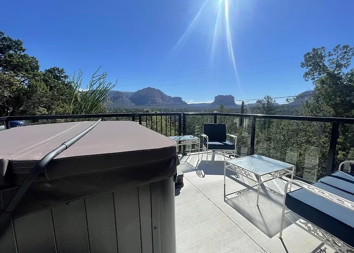 Perfect Couples Getaway Private Hot Tub Panoramic Red Rock Views