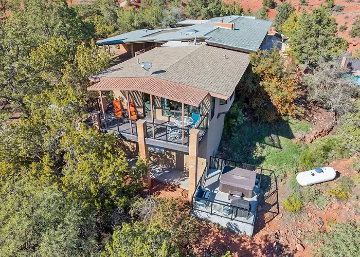 Guest house Perfect Couples Getaway Private Hot Tub Panoramic Red Rock Views